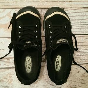 Keen lace-ups - 9.5